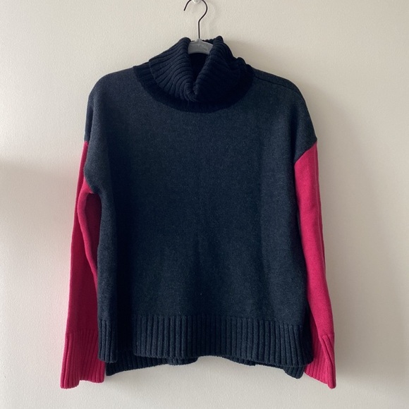 Anthropologie Michael Stars Colorblocked Turtleneck Sweater - Picture 5 of 10